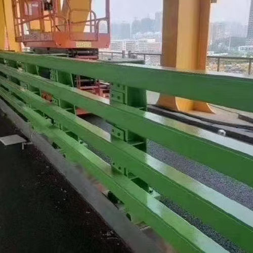 桥梁防撞护栏